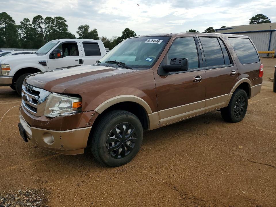 Zdjęcie 1 z aukcji – 2011 FORD EXPEDITION z VIN 1FMJU1H58BEF50174