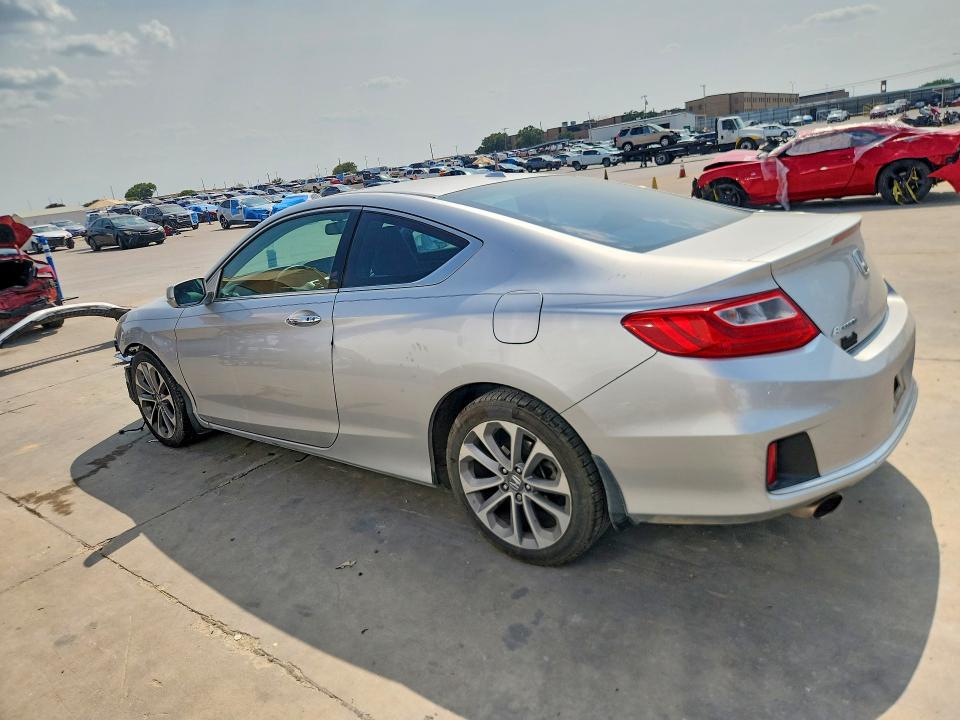 Photo 2 from auction – 2015 HONDA ACCORD with VIN 1HGCT2B83FA000288