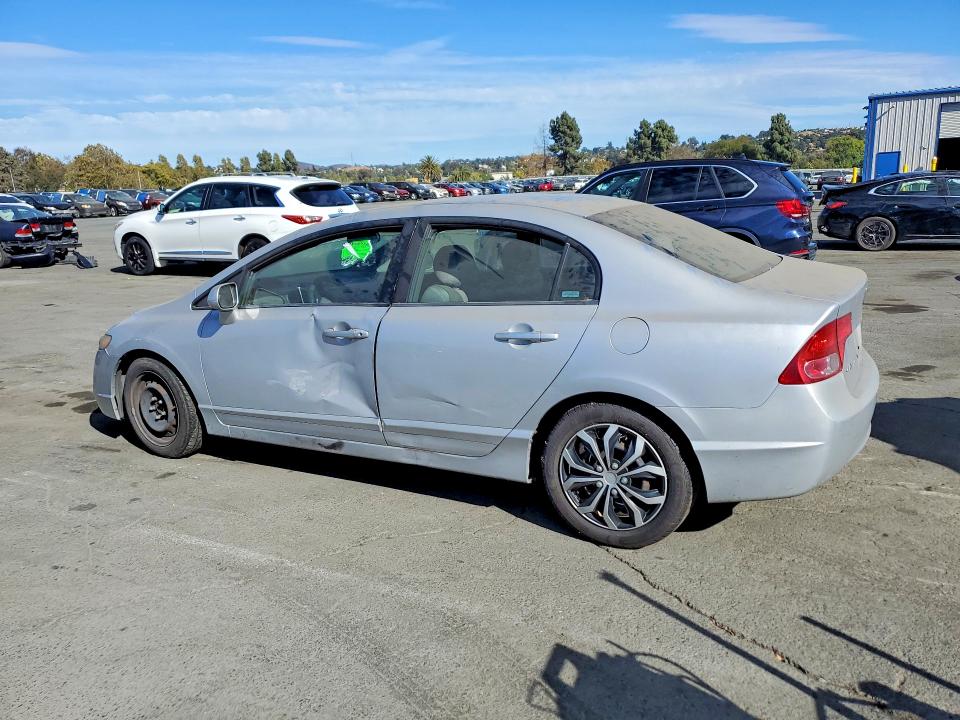 Photo 2 from auction – 2007 HONDA CIVIC with VIN 1HGFA15527L130177