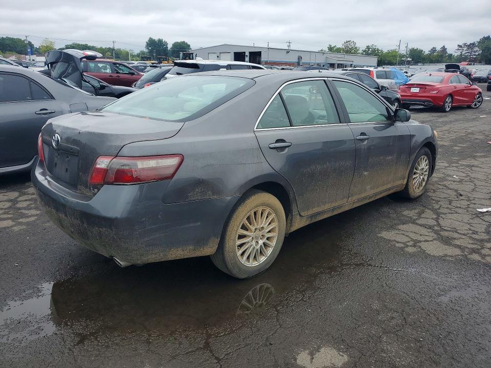 Photo 3 from auction – 2007 TOYOTA CAMRY with VIN JTNBK46K173025626