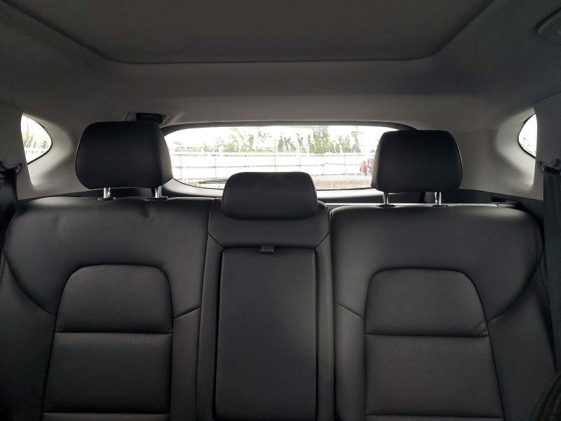 Photo 10 from auction – 2021 HYUNDAI TUCSON with VIN KM8J3CAL0MU312903
