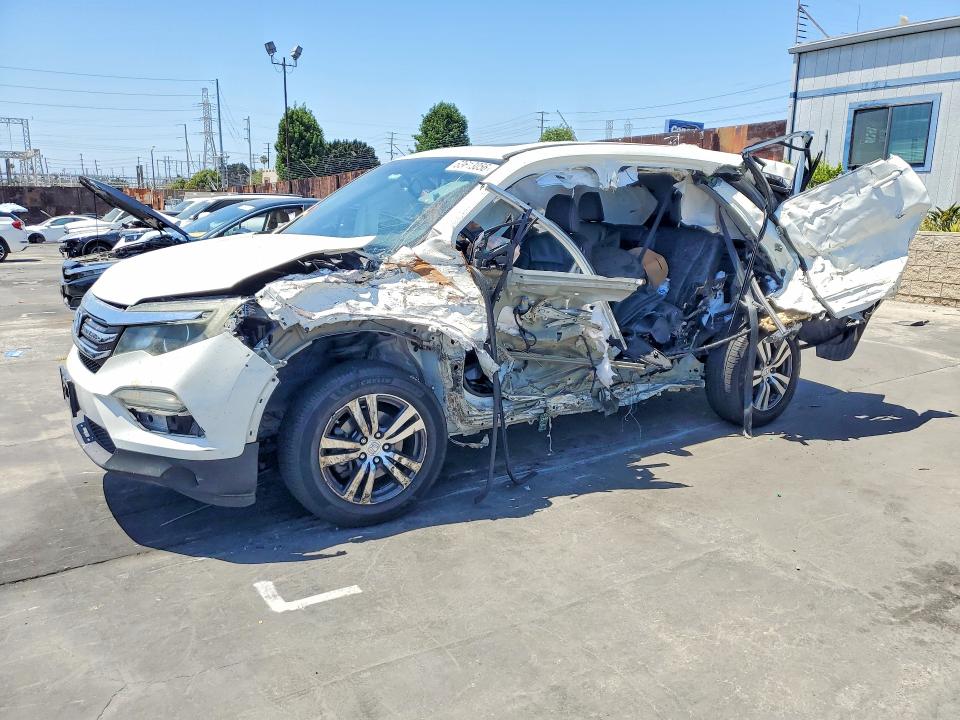 HONDA PILOT 2017 con VIN 5FNYF5H52HB029737 - Foto de la subasta