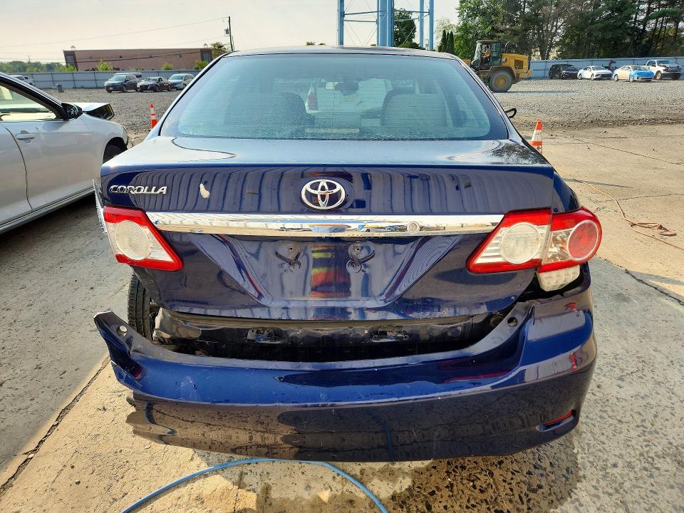 Photo 6 from auction – 2012 TOYOTA COROLLA with VIN 2T1BU4EEXCC862743