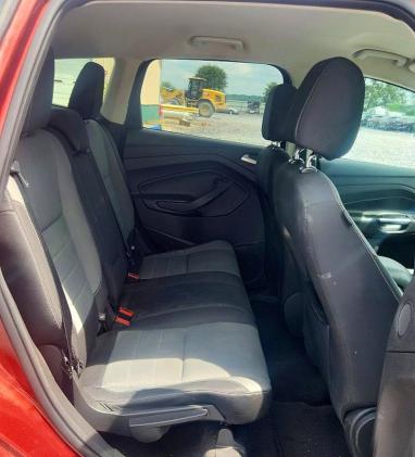 Photo 10 from auction – 2016 FORD ESCAPE with VIN 1FMCU9G95GUC36913