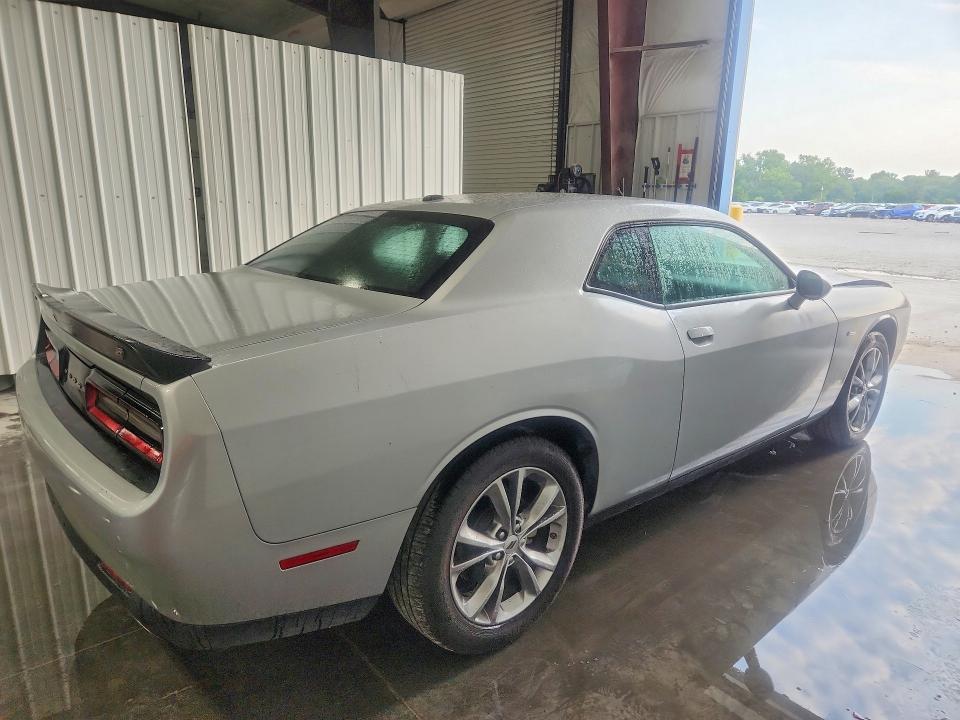 Photo 3 from auction – 2023 DODGE CHALLENGER with VIN 2C3CDZGG6PH686418