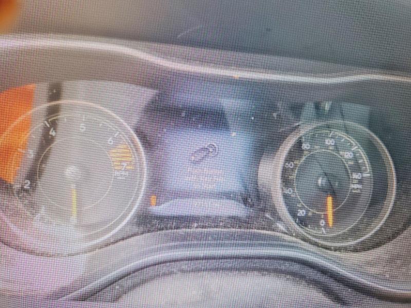 Снимка 9 от търг – 2020 JEEP CHEROKEE с VIN 1C4PJLDB4LD505027