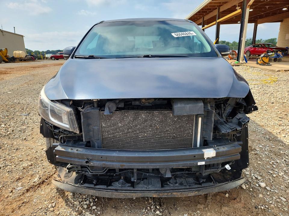 Photo 5 from auction – 2016 KIA SEDONA with VIN KNDMB5C19G6179255