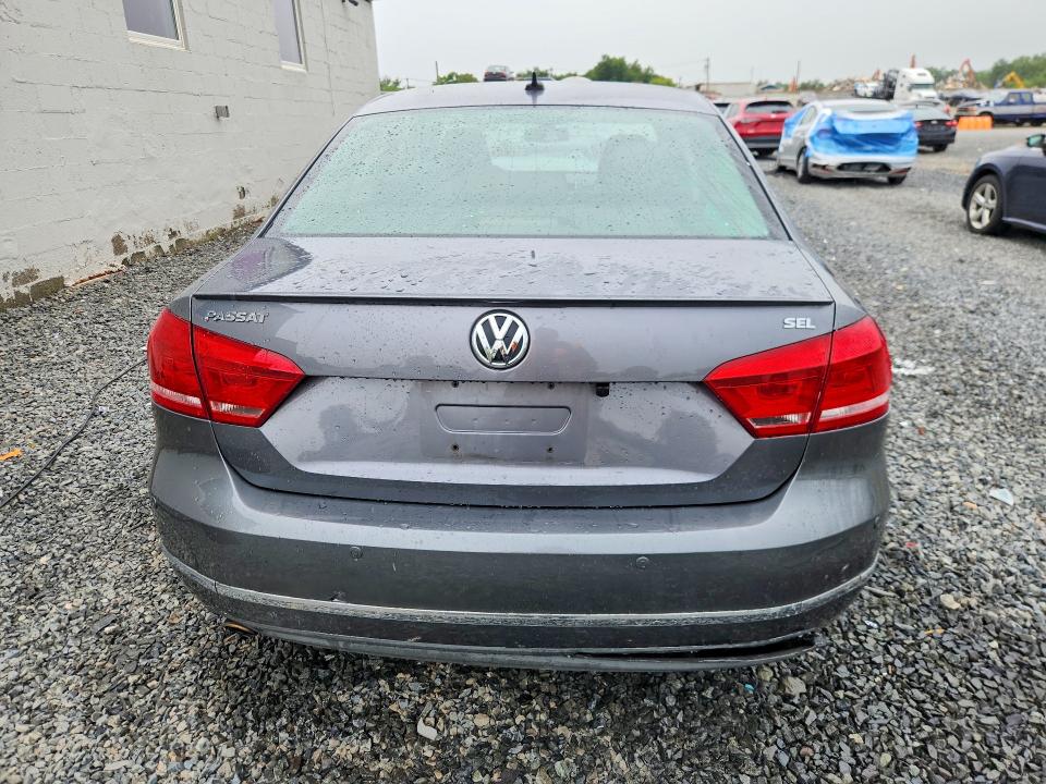 Photo 6 from auction – 2012 VOLKSWAGEN PASSAT with VIN 1VWCP7A36CC030159