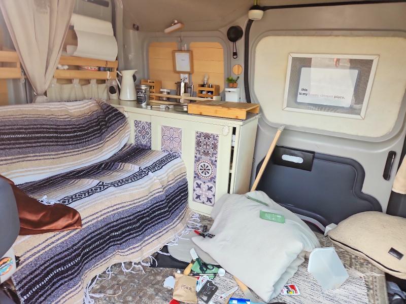 Photo 11 from auction – 2010 FORD TRANSIT CONNECT with VIN NM0LS7AN2AT021116