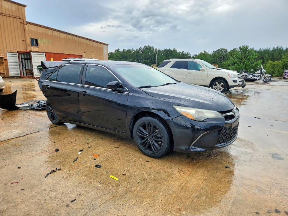 Photo 4 from auction – 2016 TOYOTA CAMRY with VIN 4T1BF1FK7GU183059