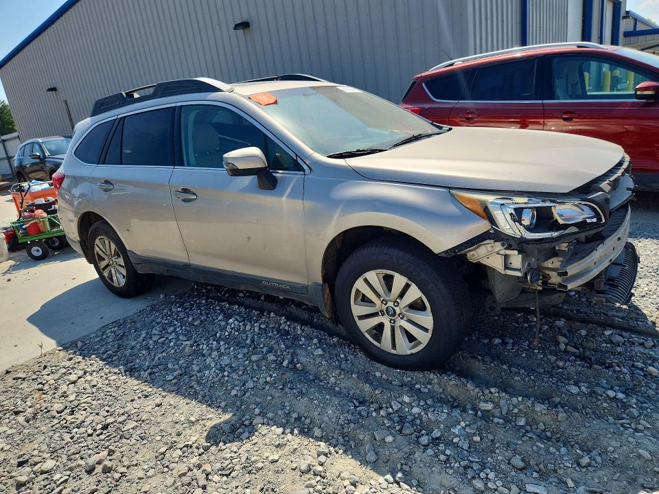 Photo 4 from auction – 2016 SUBARU OUTBACK with VIN 4S4BSBHC4G3212725