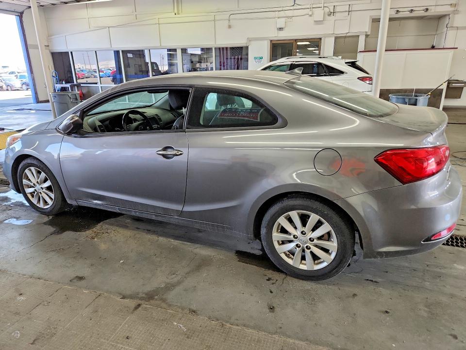 Photo 2 from auction – 2016 KIA FORTE with VIN KNAFX6A87G5598255
