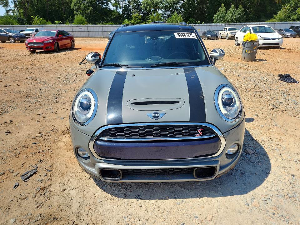 Photo 5 from auction – 2016 MINI COOPER with VIN WMWXU3C52G2B63677
