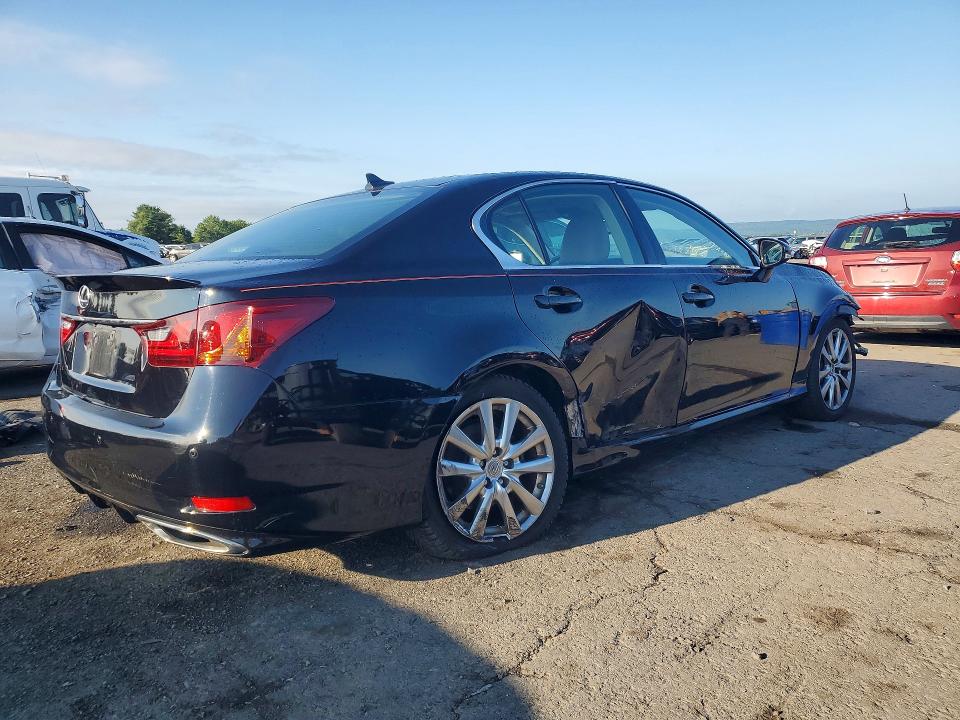 Photo 3 from auction – 2013 LEXUS GS with VIN JTHCE1BL6D5015296