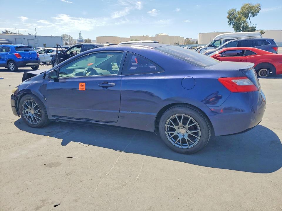 Photo 2 from auction – 2010 HONDA CIVIC with VIN 2HGFG1B69AH525733