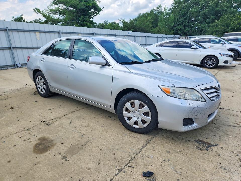 صورة رقم 4 من المزاد - 2011 TOYOTA CAMRY مع VIN 4T1BF3EK2BU735511