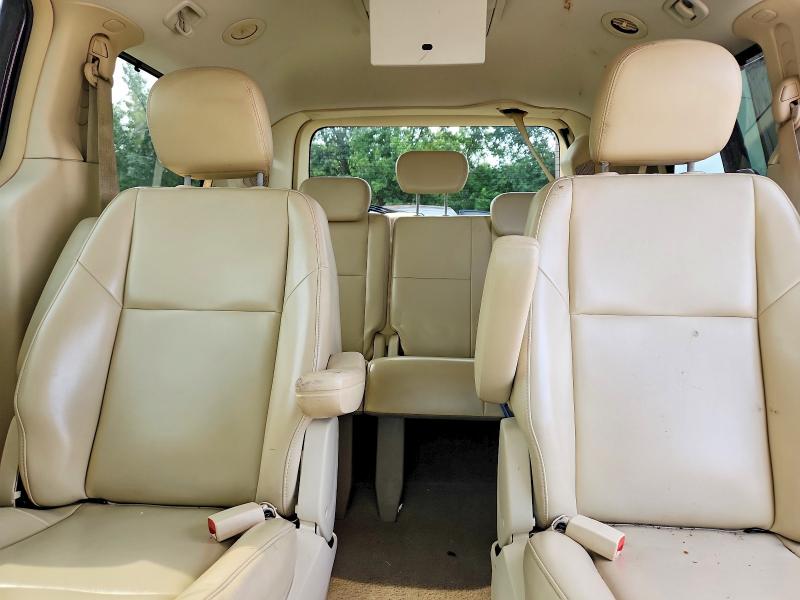 Photo 10 from auction – 2010 VOLKSWAGEN ROUTAN with VIN 2V4RW3D11AR324811
