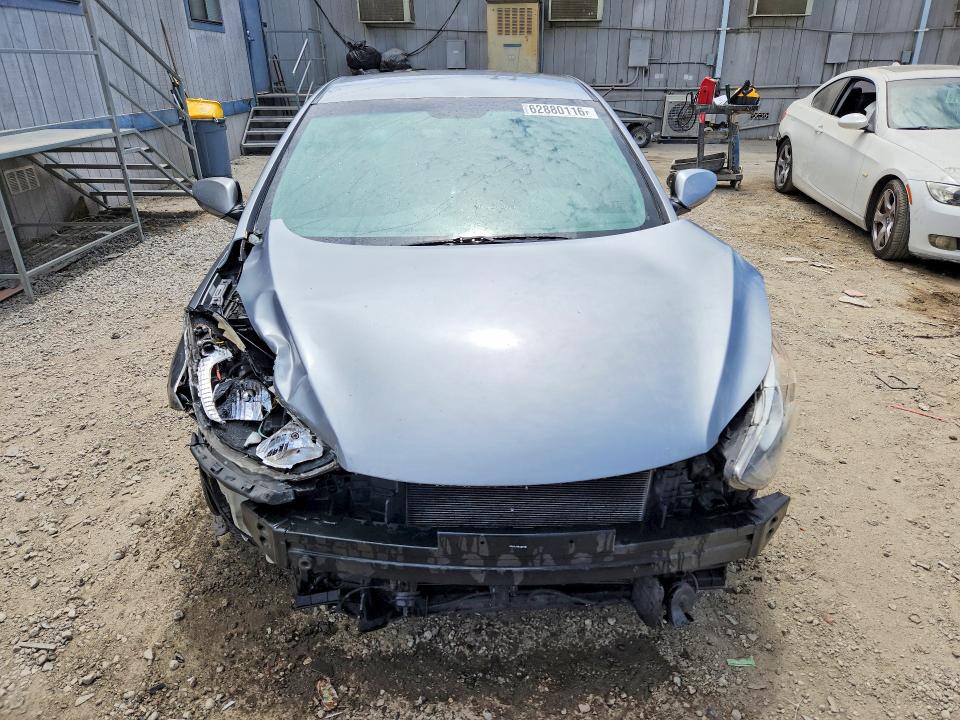 Photo 5 from auction – 2016 HYUNDAI ELANTRA with VIN KMHDH4AE4GU542681