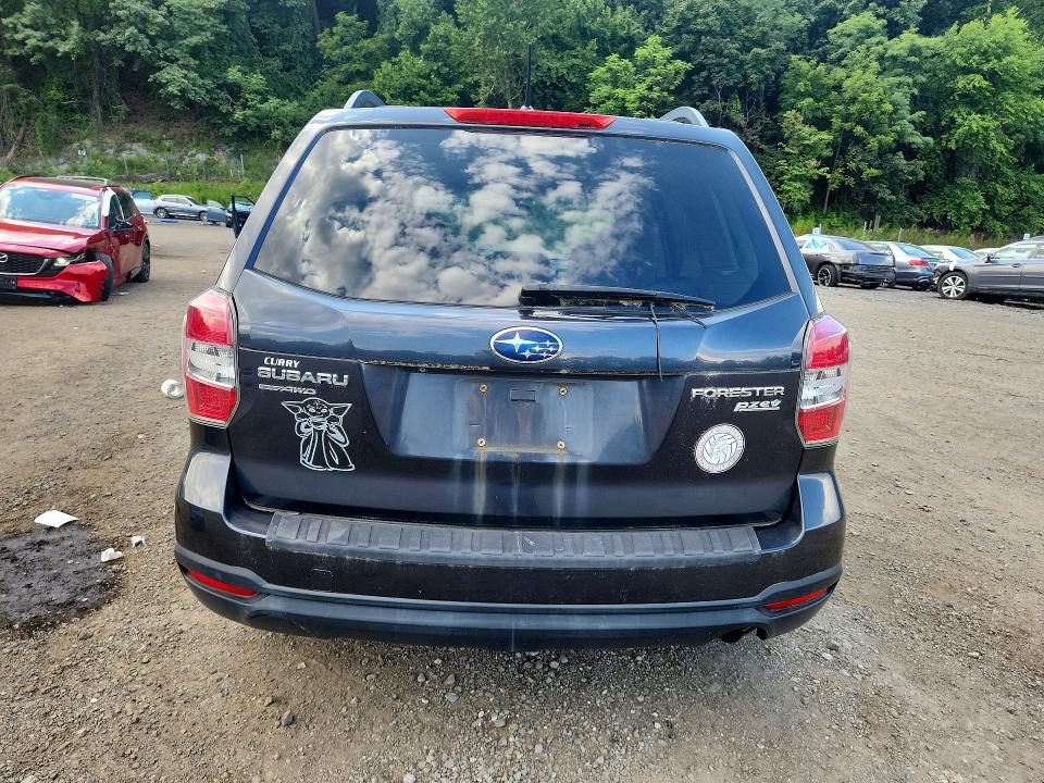 Photo 6 from auction – 2015 SUBARU FORESTER with VIN JF2SJADC3FH445926