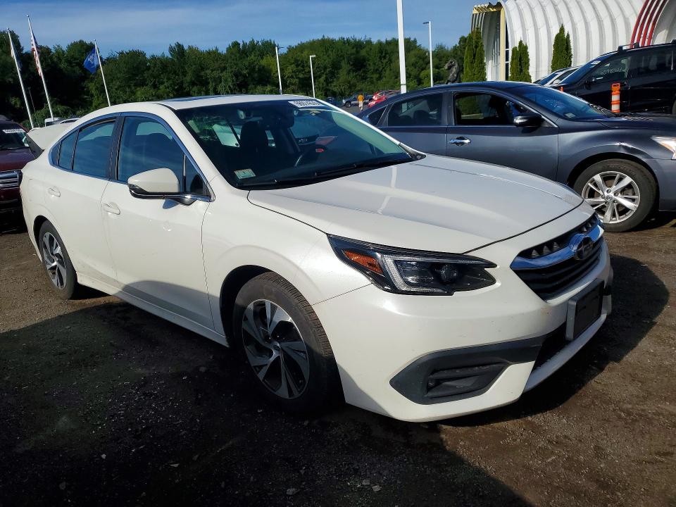 Photo 4 from auction – 2021 SUBARU LEGACY with VIN 4S3BWAF60M3020407