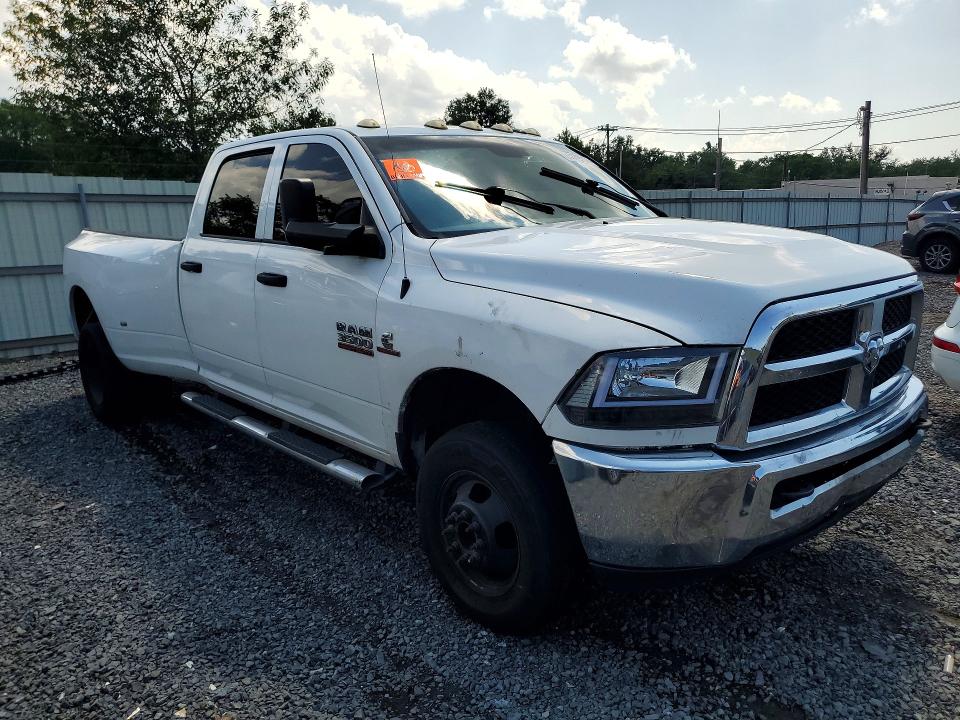 Photo 4 from auction – 2016 RAM 3500 with VIN 3C63RRGL5GG353600