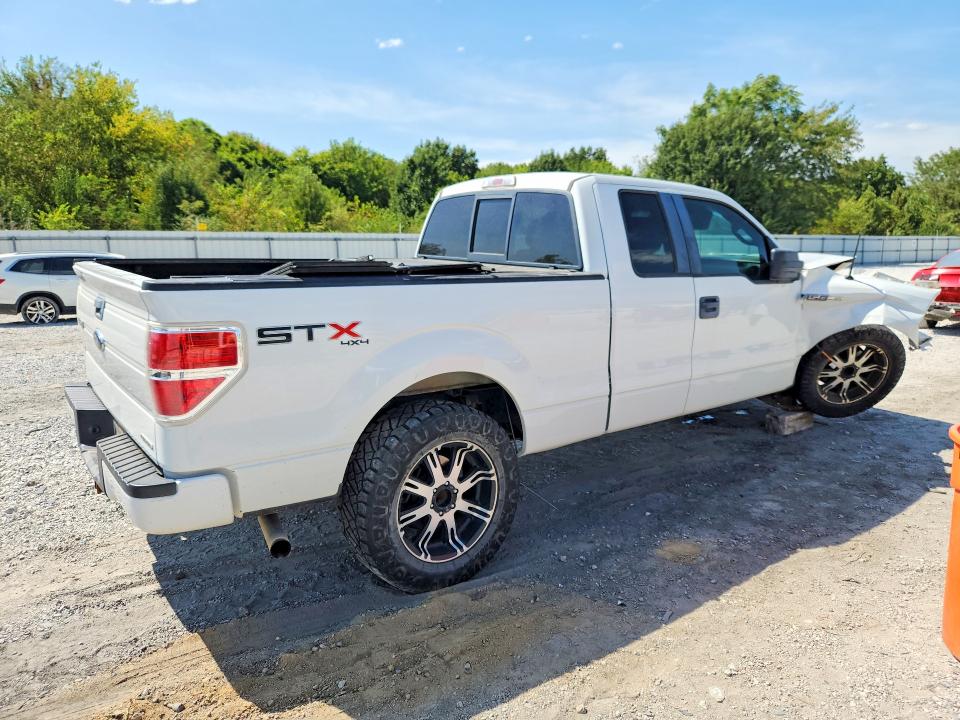 Photo 3 from auction – 2013 FORD F150 with VIN 1FTFX1EF0DFD41233