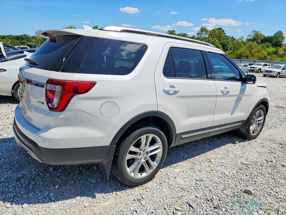 Photo 3 from auction – 2016 FORD EXPLORER with VIN 1FM5K8D80GGC56229