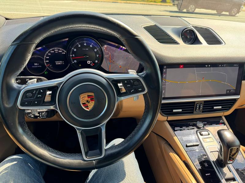 Photo 9 from auction – 2019 PORSCHE CAYENNE with VIN WP1AA2AYXKDA03869