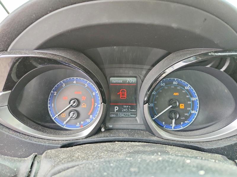 Photo 9 from auction – 2015 TOYOTA COROLLA with VIN 2T1BURHEXFC409882