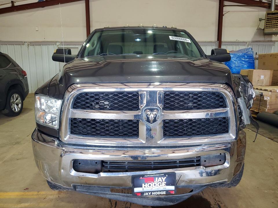 Снимка 5 от търг – 2018 RAM 2500 с VIN 3C6UR5CJ0JG300957