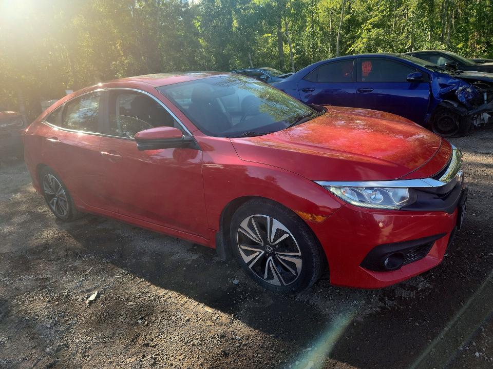 Photo 4 from auction – 2018 HONDA CIVIC with VIN 2HGFC1F41JH105601