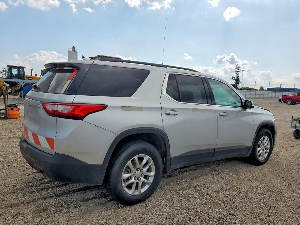 Photo 3 from auction – 2019 CHEVROLET TRAVERSE with VIN 1GNEVMKW2KJ259979