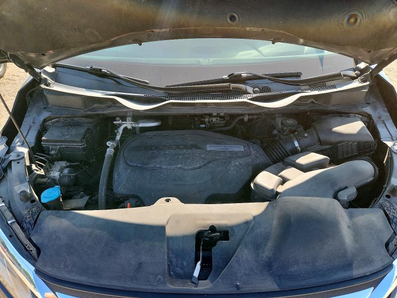 Photo 12 from auction – 2019 HONDA ODYSSEY with VIN 5FNRL6H56KB024471