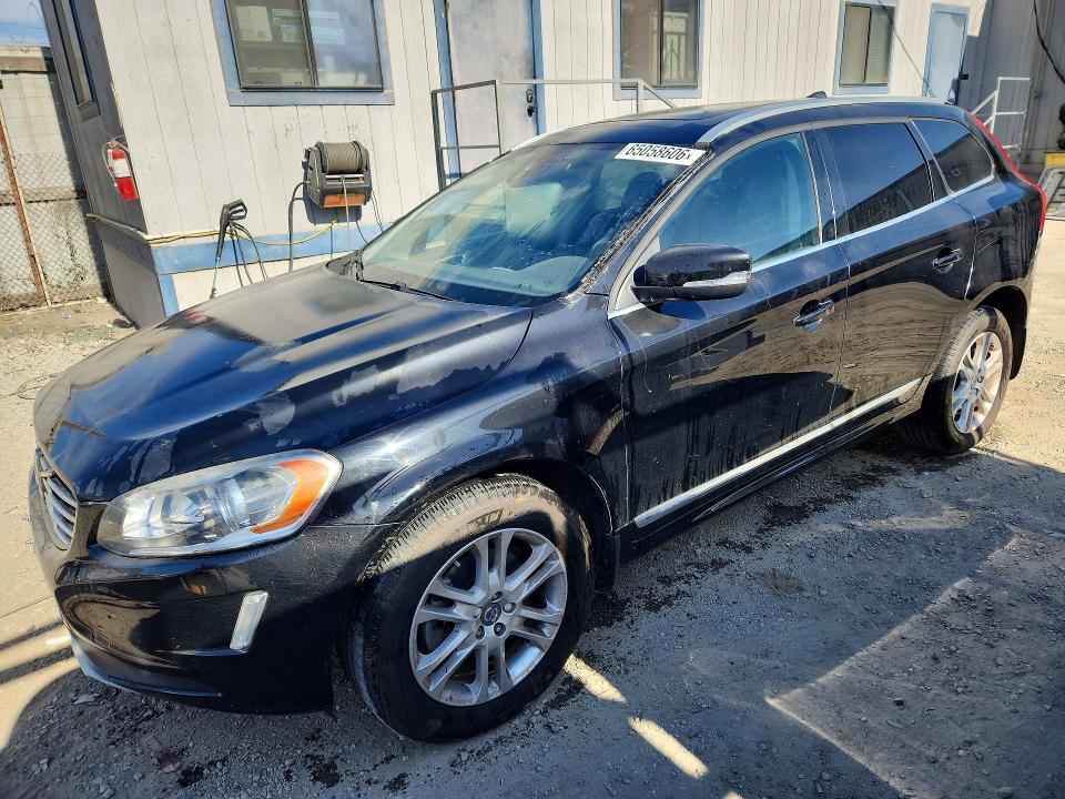VOLVO XC60 2016 with VIN YV4612RK6G2872265 - Photo from auction