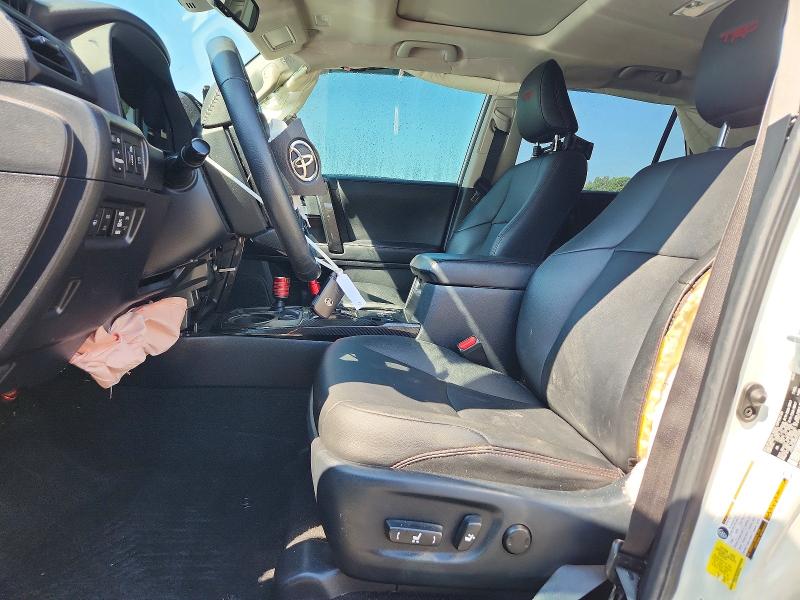 Photo 7 from auction – 2021 TOYOTA 4RUNNER with VIN JTERU5JR8M5876244