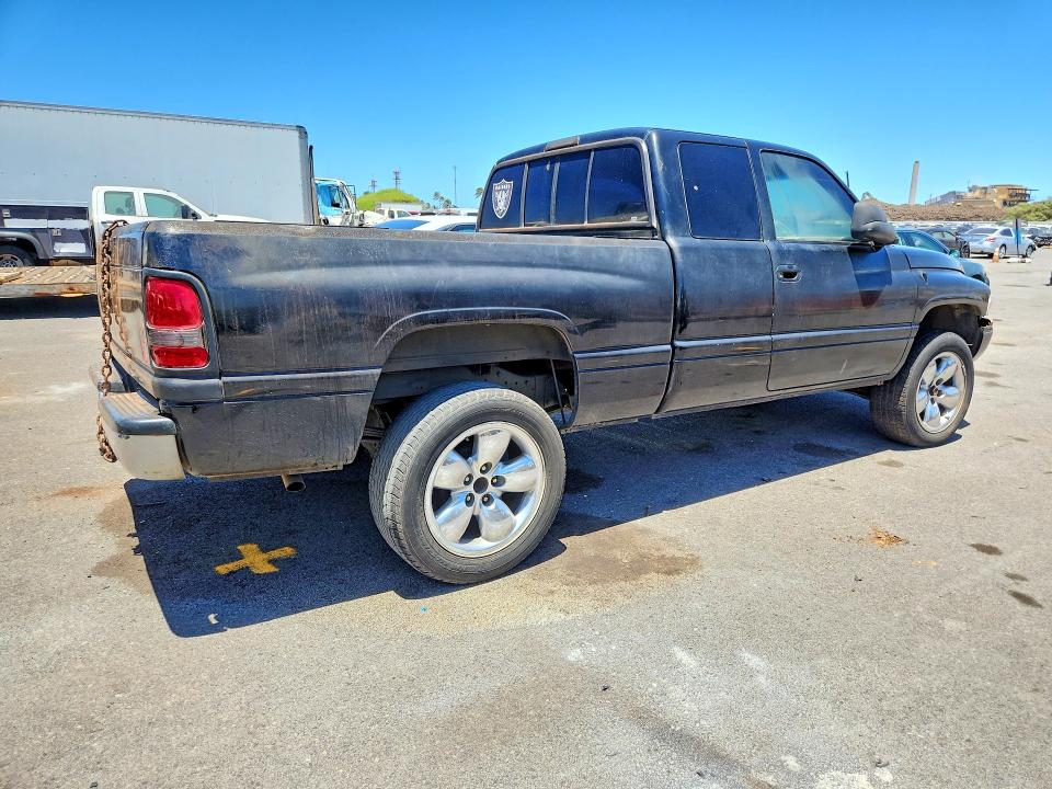 Photo 3 from auction – 1997 DODGE RAM 1500 with VIN 1B7HC13Y4VJ616710