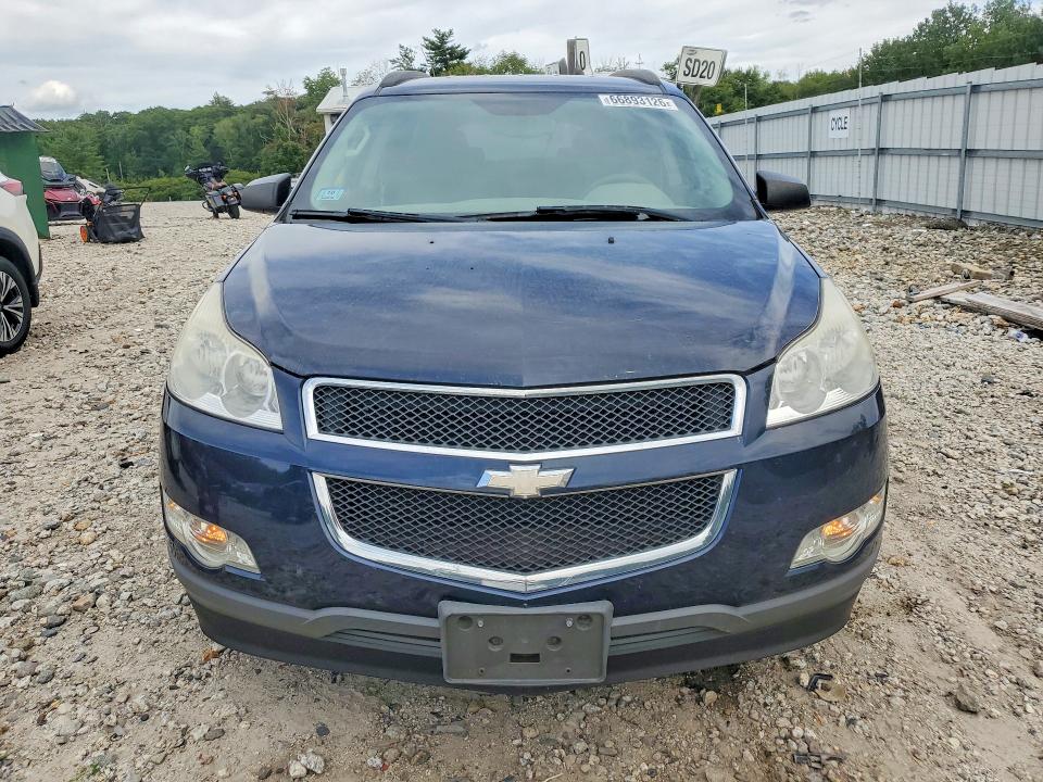 Photo 5 from auction – 2012 CHEVROLET TRAVERSE with VIN 1GNKVFED1CJ367052