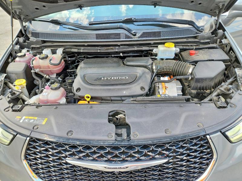 Photo 12 from auction – 2022 CHRYSLER PACIFICA with VIN 2C4RC1L78NR126701