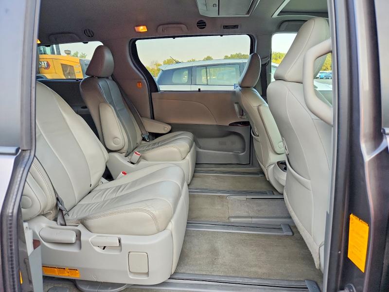 Photo 11 from auction – 2013 TOYOTA SIENNA with VIN 5TDDK3DC7DS065299