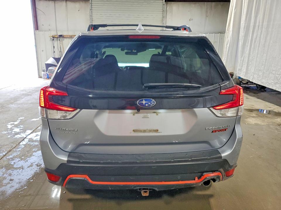 Photo 6 from auction – 2020 SUBARU FORESTER with VIN JF2SKARC2LH558834