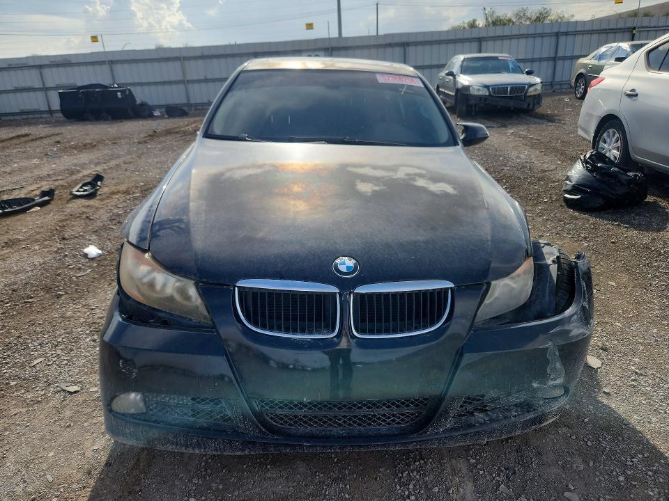 Photo 5 from auction – 2007 BMW 328 with VIN WBAVC535X7FZ81105