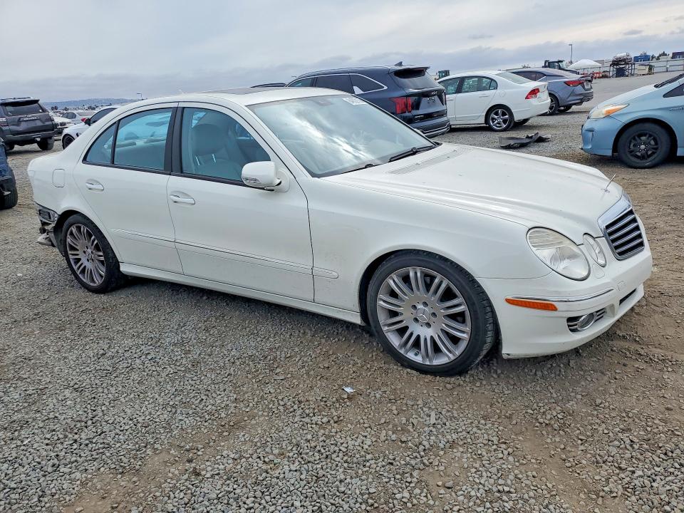 Photo 4 from auction – 2008 MERCEDES-BENZ E with VIN WDBUF56X28B253191