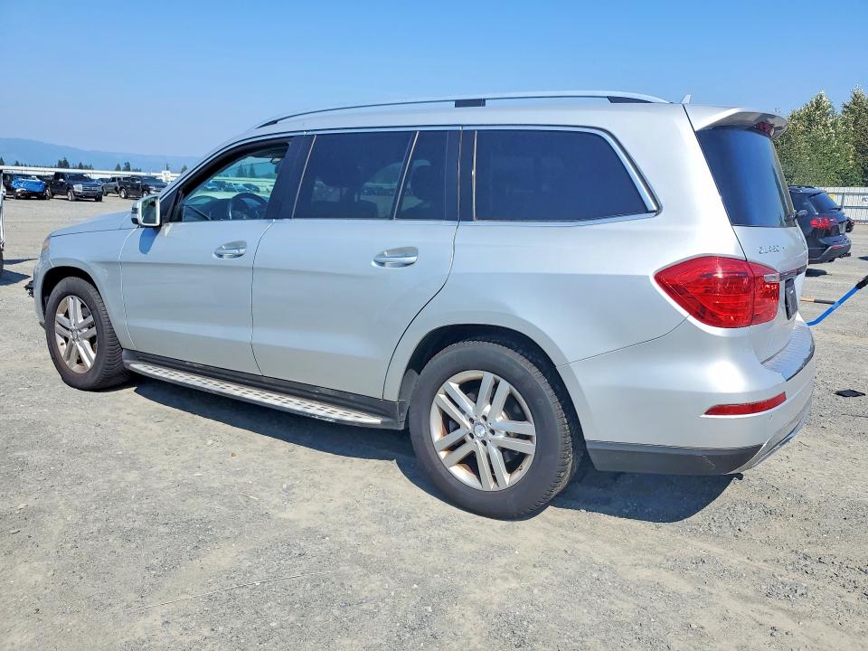 Photo 2 from auction – 2015 MERCEDES-BENZ GL with VIN 4JGDF6EE2FA597318