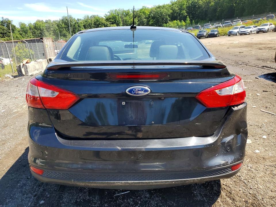 Photo 6 from auction – 2014 FORD FOCUS with VIN 1FADP3J20EL159983