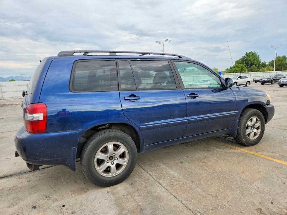 Photo 3 from auction – 2004 TOYOTA HIGHLANDER with VIN JTEEP21A140019730