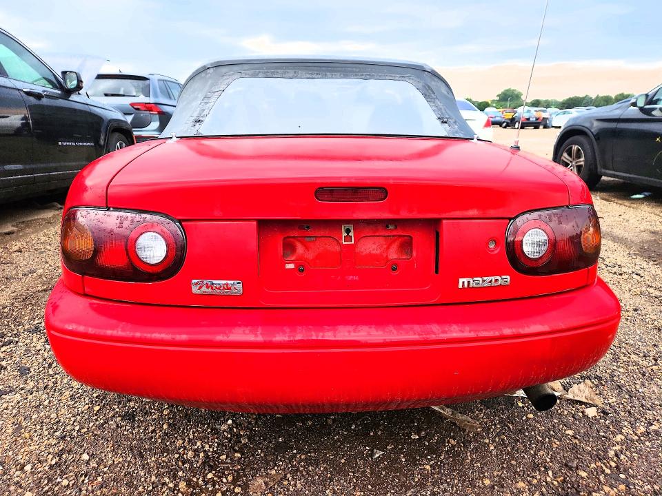 Photo 6 from auction – 1995 MAZDA MX-5 MIATA with VIN JM1NA3535S0618487