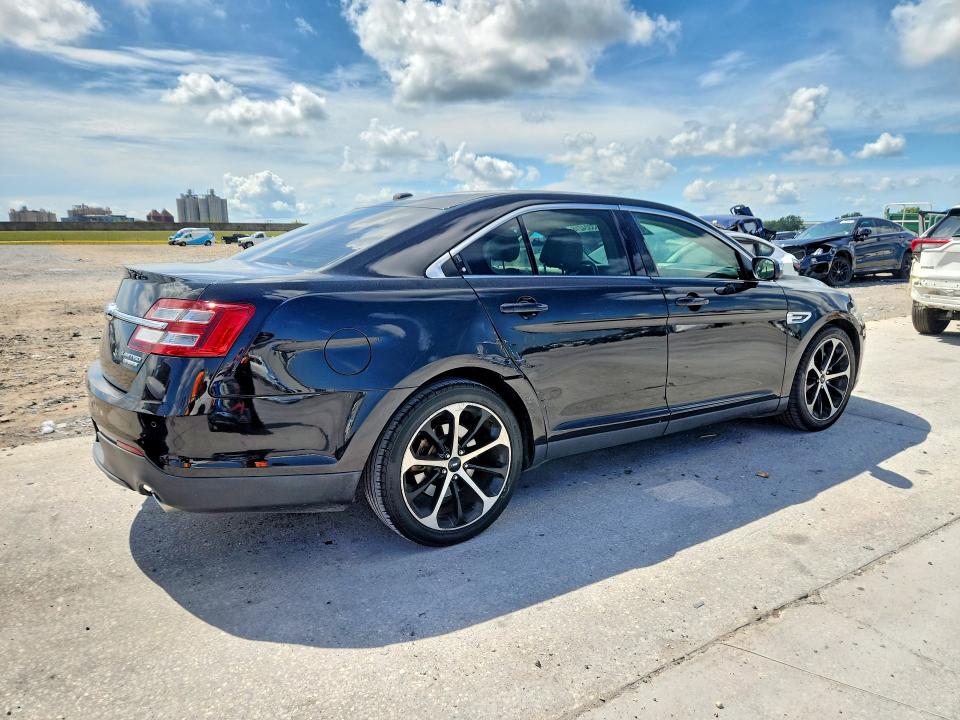Photo 3 from auction – 2014 FORD TAURUS with VIN 1FAHP2F88EG187094
