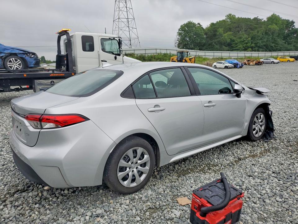 Photo 3 from auction – 2023 TOYOTA COROLLA with VIN 5YFB4MDE6PP073805