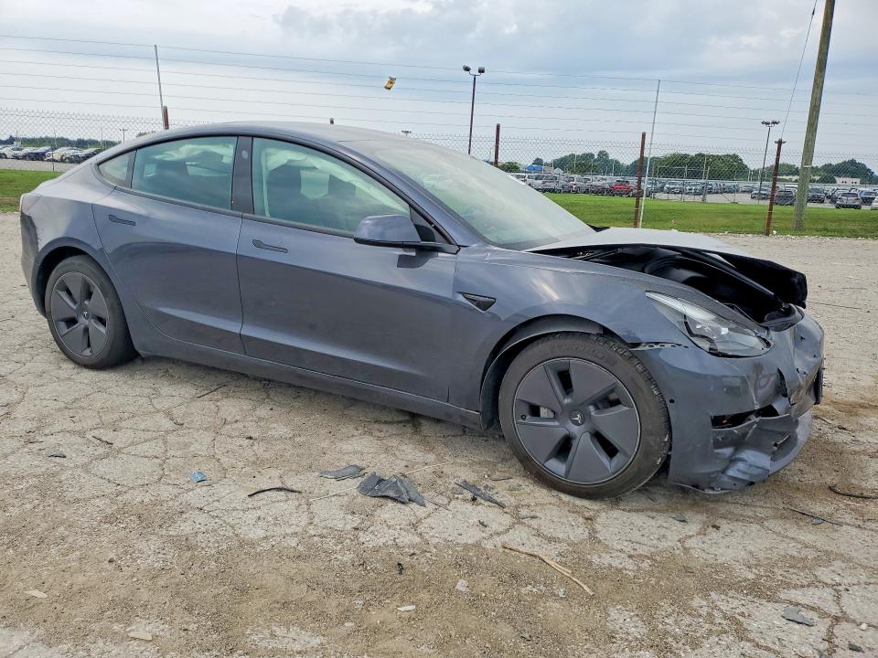 صورة رقم 4 من المزاد - 2022 TESLA MODEL 3 مع VIN 5YJ3E1EB1NF206807