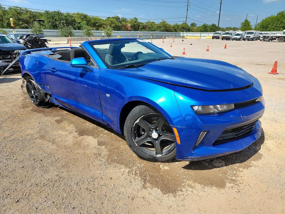 Photo 4 from auction – 2018 CHEVROLET CAMARO with VIN 1G1FB3DX2J0132264